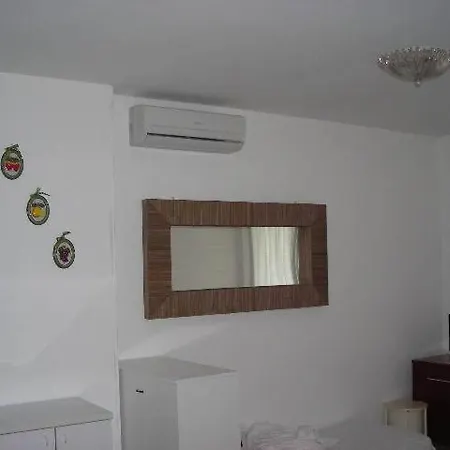 Faro 40 Apartment